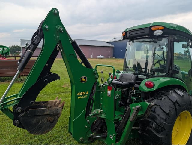 Image of John Deere 4066R equipment image 3