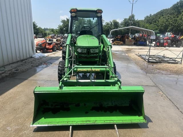Image of John Deere 4066R equipment image 3