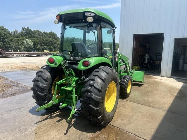 Image of John Deere 4066R equipment image 1