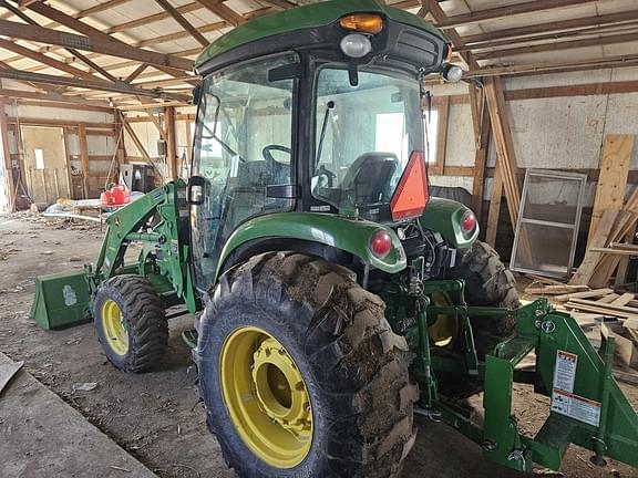 Image of John Deere 4066R equipment image 3
