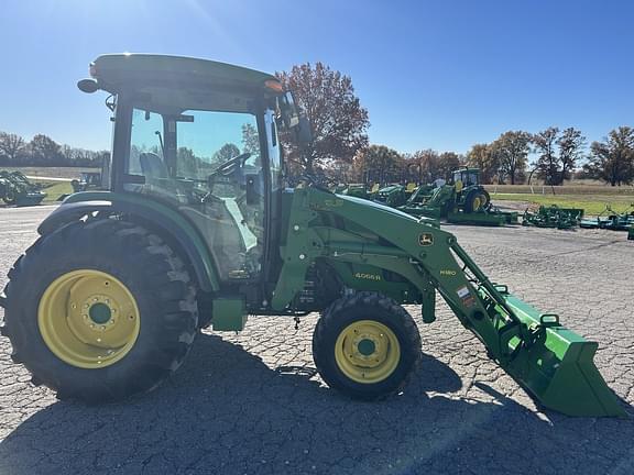 Image of John Deere 4066R equipment image 4