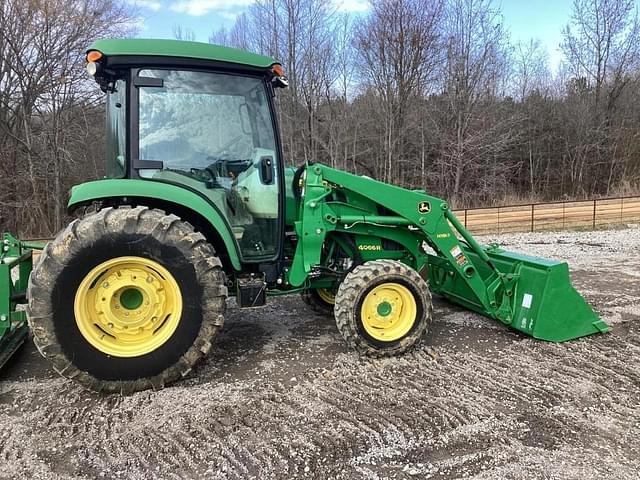 Image of John Deere 4066R equipment image 1