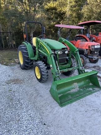 Image of John Deere 4105 equipment image 1