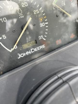 Image of John Deere 4105 equipment image 2
