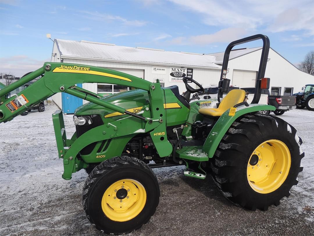 Image of John Deere 4105 Primary image