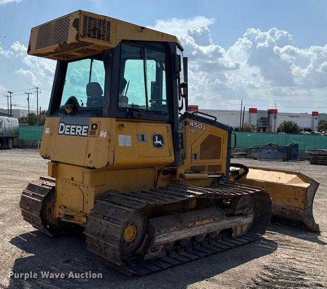 Image of John Deere 450J LGP equipment image 4