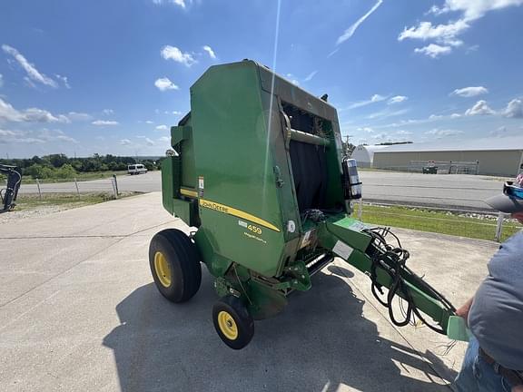 Image of John Deere 459 equipment image 2