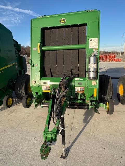 Image of John Deere 469 Megawide Plus Image 1