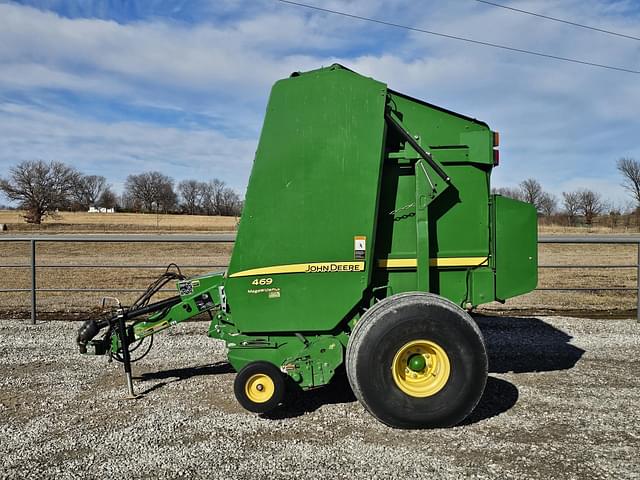 Image of John Deere 469 equipment image 2