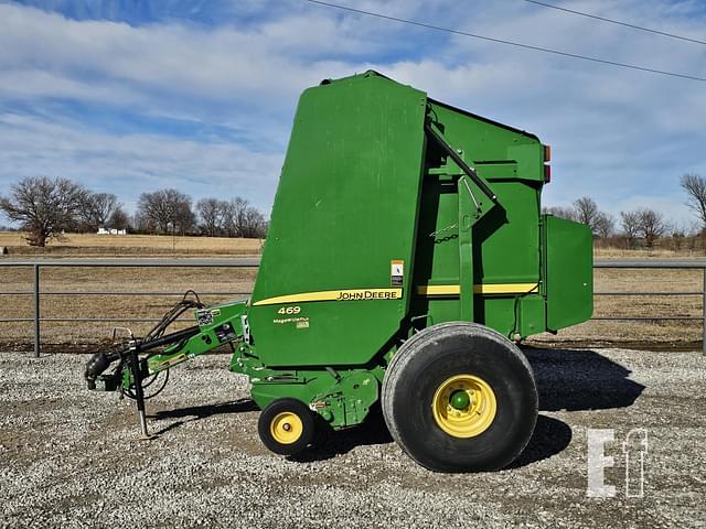 Image of John Deere 469 equipment image 2