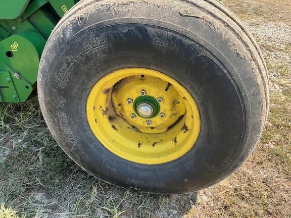 Image of John Deere 469 Silage Special equipment image 2