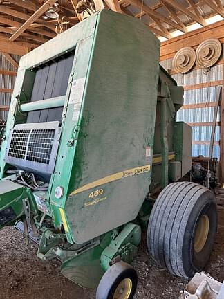 Image of John Deere 469 Silage Special equipment image 1