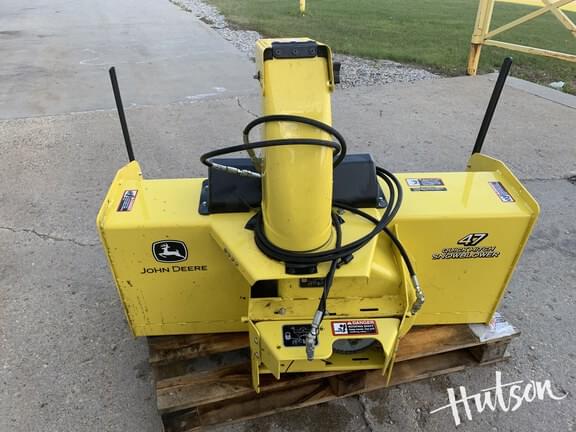 Image of John Deere 47" Snow Blower equipment image 1