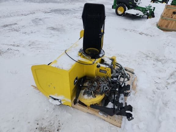 Image of John Deere 47" Snow Blower equipment image 2