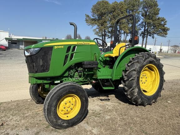 Image of John Deere 5045E Image 1