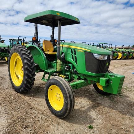 2016 John Deere 5045E Equipment Image0