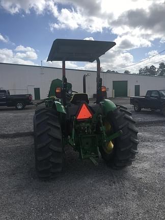 Image of John Deere 5045E equipment image 1