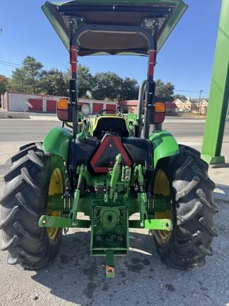 Image of John Deere 5045E equipment image 1