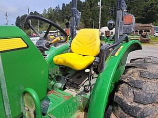 Main image John Deere 5055E 10