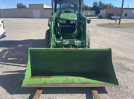 Image of John Deere 5055E equipment image 1