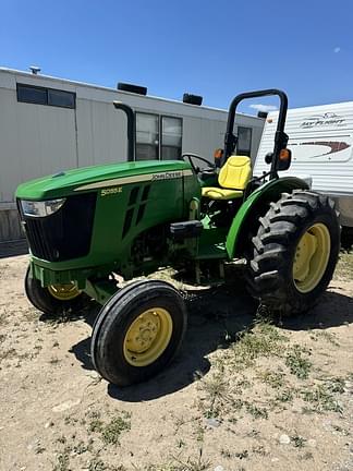 Image of John Deere 5055E equipment image 1