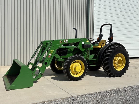 2016 John Deere 5055E Equipment Image0