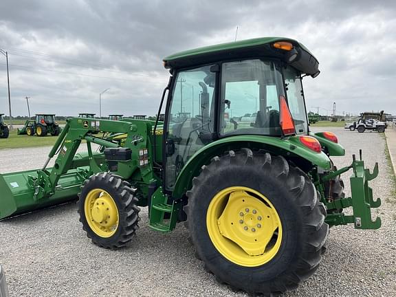 Image of John Deere 5055E equipment image 1