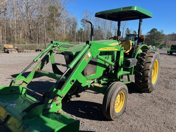 2016 John Deere 5055E Equipment Image0
