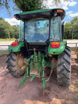 Image of John Deere 5055E equipment image 3