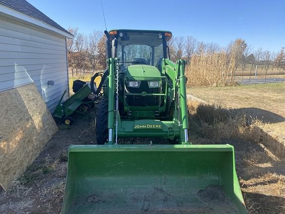 Image of John Deere 5055E equipment image 2