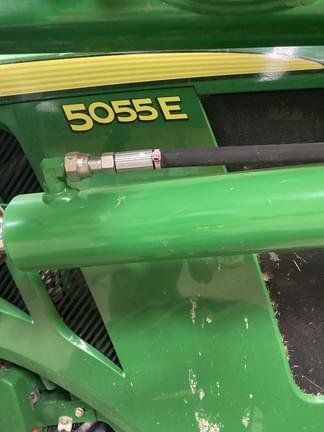Image of John Deere 5055E equipment image 3