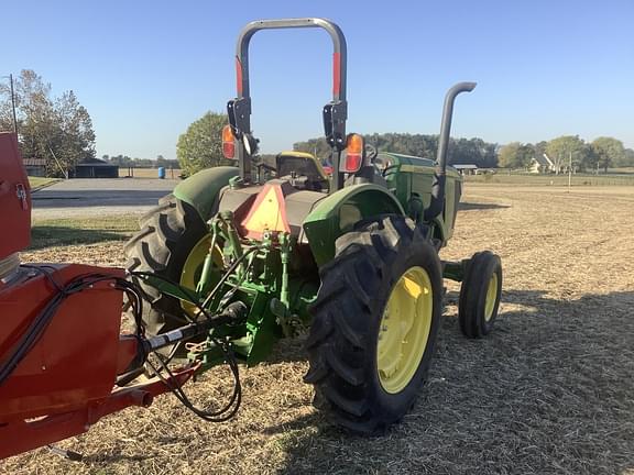 Image of John Deere 5055E equipment image 2