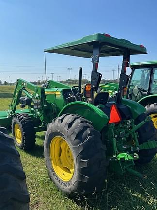 Image of John Deere 5055E equipment image 1