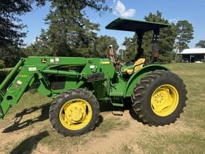 2016 John Deere 5055E Image
