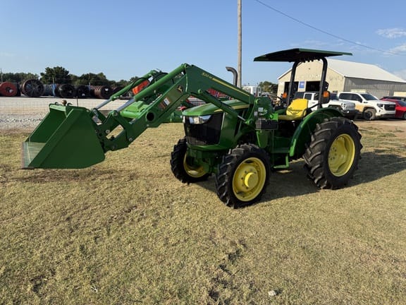 2016 John Deere 5055E Equipment Image0