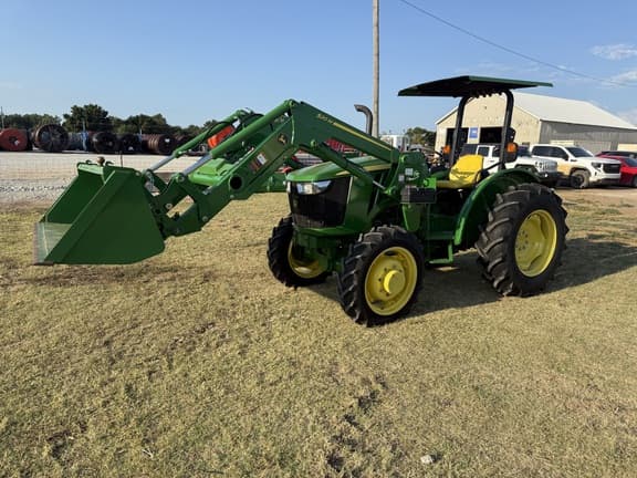Image of John Deere 5055E Primary image
