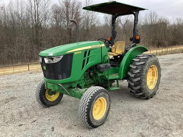 Image of John Deere 5055E equipment image 1