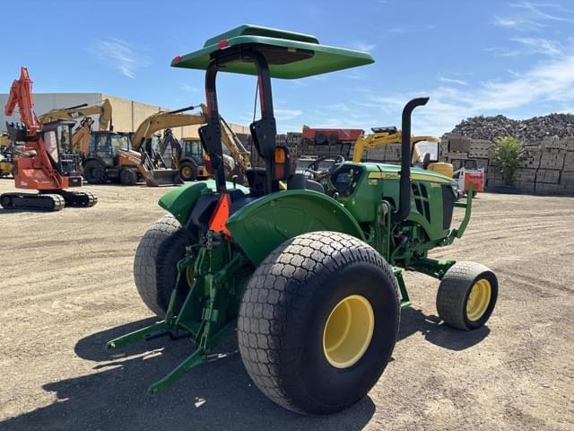 Image of John Deere 5055E equipment image 2