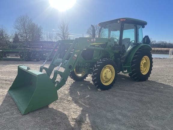 2016 John Deere 5065E Equipment Image0