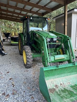 Image of John Deere 5065E equipment image 2