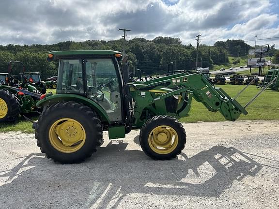 Image of John Deere 5065E equipment image 1