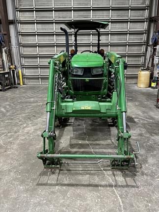 Image of John Deere 5065E equipment image 1