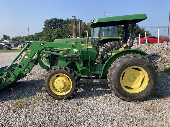 Image of John Deere 5065E equipment image 2
