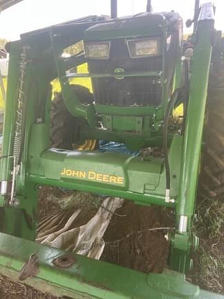 Image of John Deere 5065E equipment image 2
