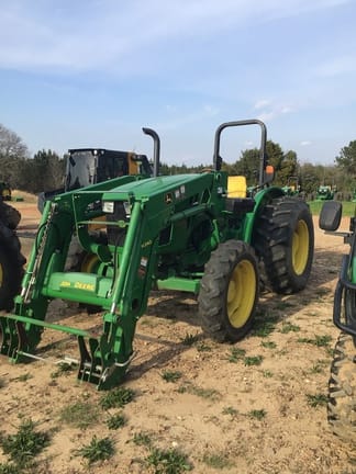 Main image John Deere 5065E