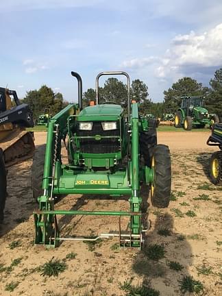 Image of John Deere 5065E equipment image 1