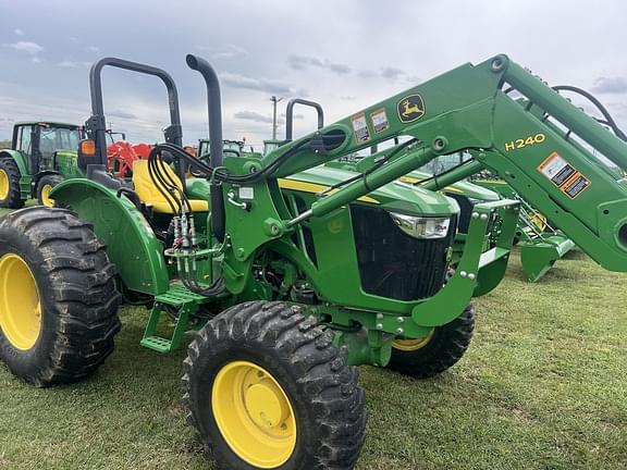 Image of John Deere 5065E equipment image 1