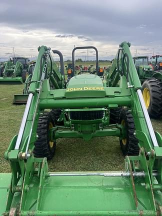 Image of John Deere 5065E equipment image 4