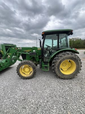 2016 John Deere 5065E Image