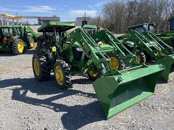 Image of John Deere 5065E equipment image 1